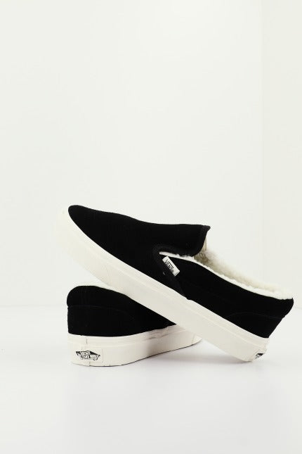 VANS VNAAOBM en color NEGRO (4)