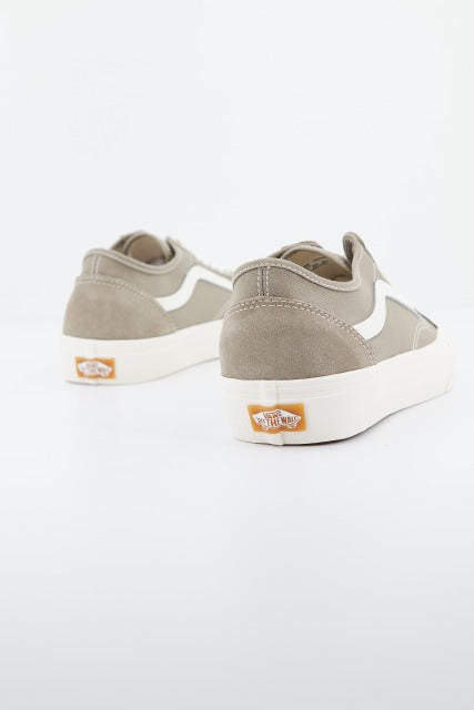VANS OLD SKOOL TAPERED VR en color GRIS (3)
