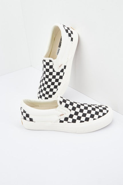 VANS SLIP-ON VR en color BLANCO (1)