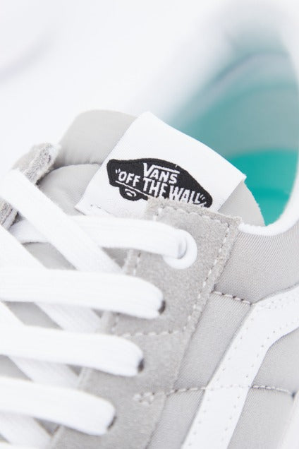 VANS OLD SKOOL OVERT CC en color GRIS (4)