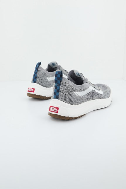 VANS ULTRARANGE VR en color GRIS (2)