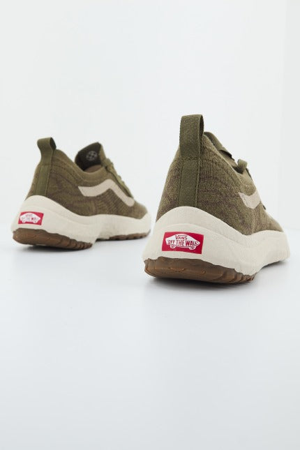 VANS ULTRARANGE VR en color VERDE (3)