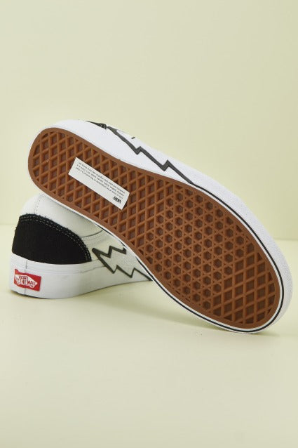 VANS OLD SKOOL BOLT -TONE en color NEGRO (4)