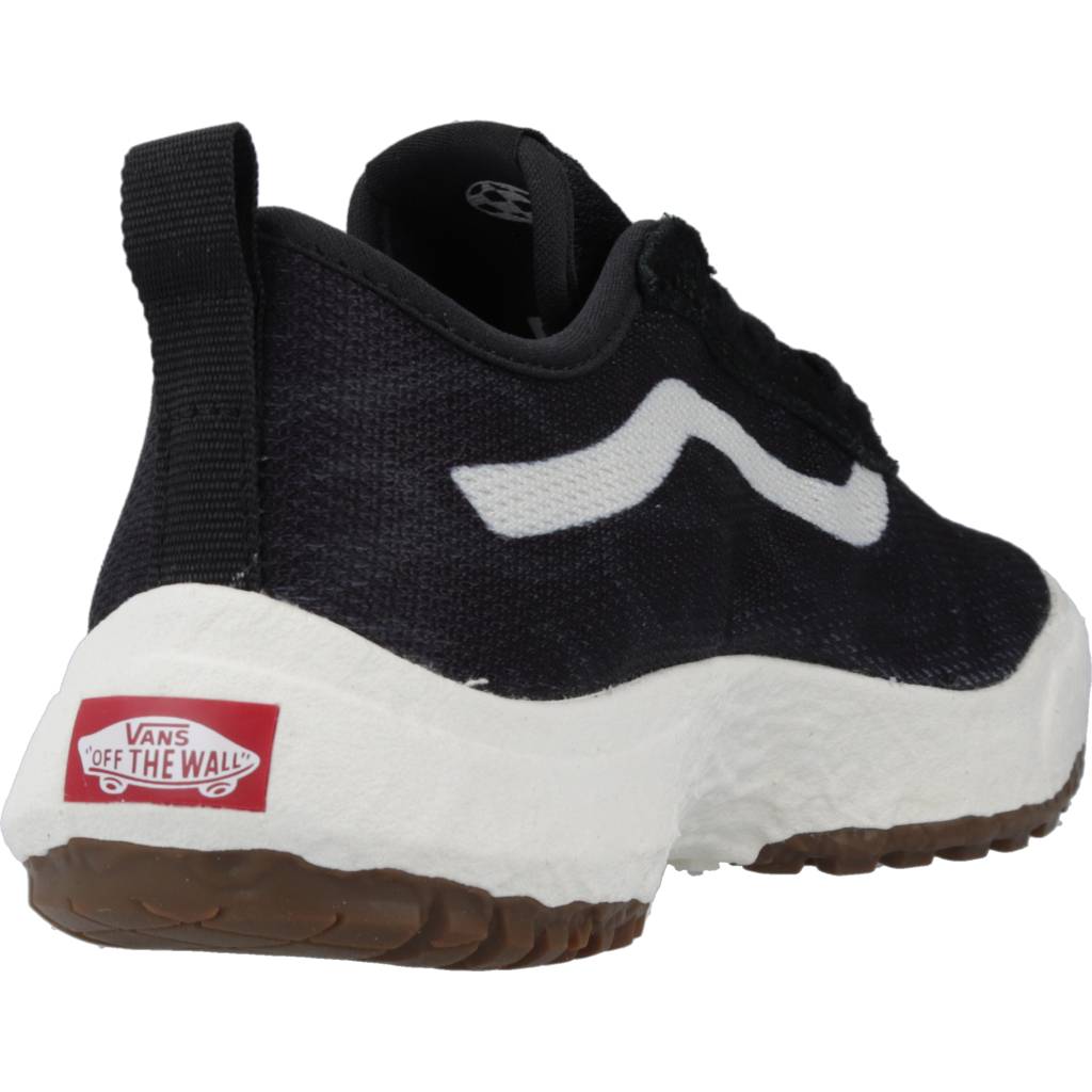 VANS ULTRARANGE VR en color NEGRO (3)