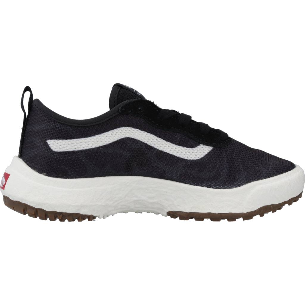 VANS ULTRARANGE VR en color NEGRO (4)