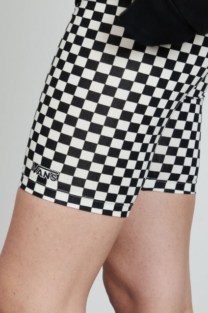 VANS FLYING V PRINT LEGGING SHORT en color NEGRO (3)