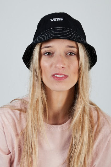 VANS HANKLEY BUCKET HAT en color NEGRO (5)