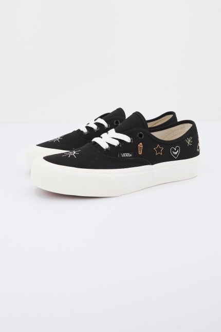 VANS AUTHENTIC VR MYSTICAL EMBROIDERY en color NEGRO (1)