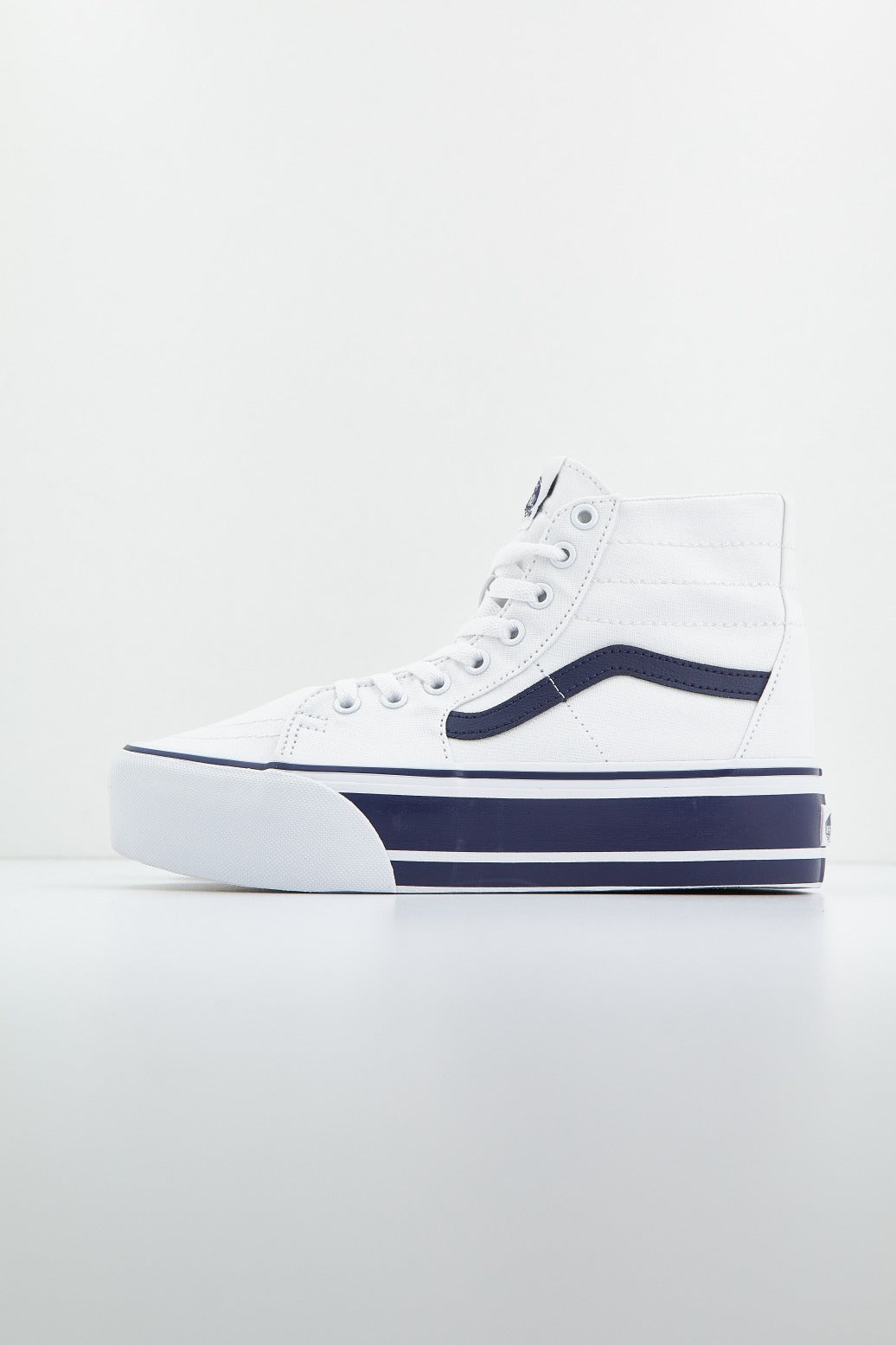 VANS SK-HI TAPERED STACKFORM en color BLANCO (1)