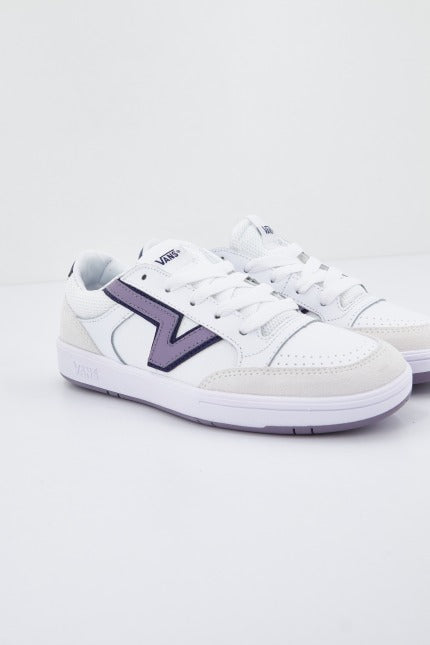 VANS LOWLAND CC en color BLANCO (1)
