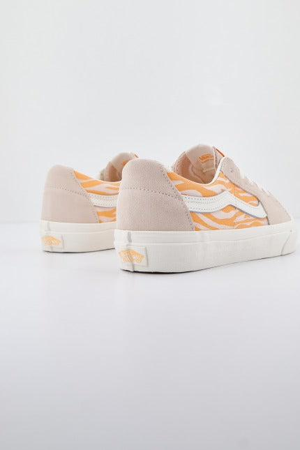 VANS SK-LOW en color NARANJA (3)