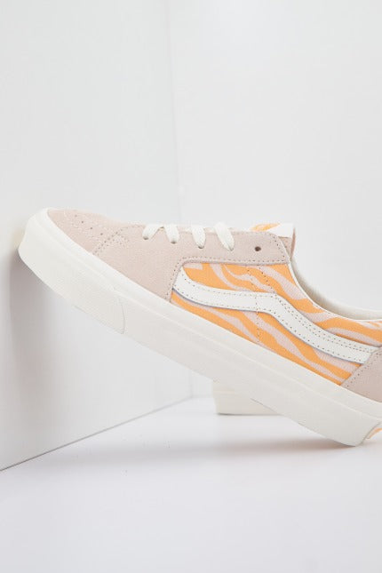 VANS SK-LOW en color NARANJA (4)