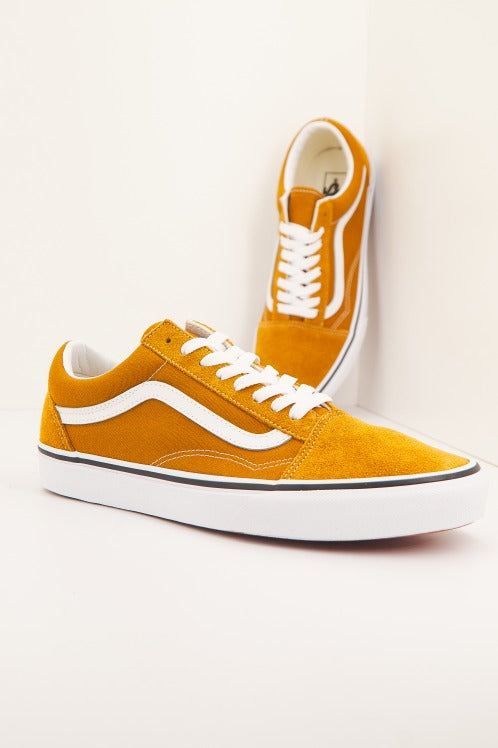 VANS OLD SKOOL en color MARRON CLARO (1)