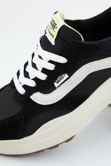 VANS ULTRARANGE NEO VR en color NEGRO (4)