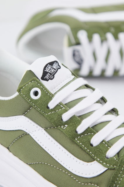 VANS OLD SKOOL OVERT en color VERDE (4)