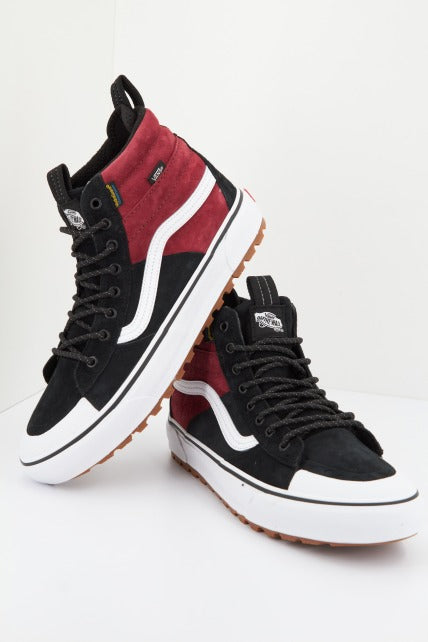VANS SK-HI MTE- en color NEGRO (1)
