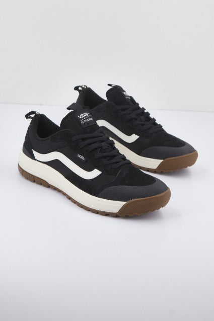 VANS ULTRARANGE EXO MTE- en color NEGRO (1)