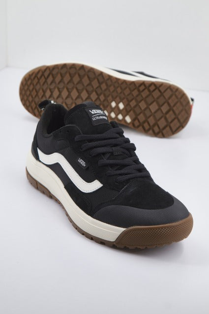 VANS ULTRARANGE EXO MTE- en color NEGRO (3)
