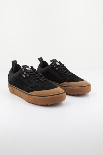VANS OLD SKOOL MTE- en color NEGRO (1)