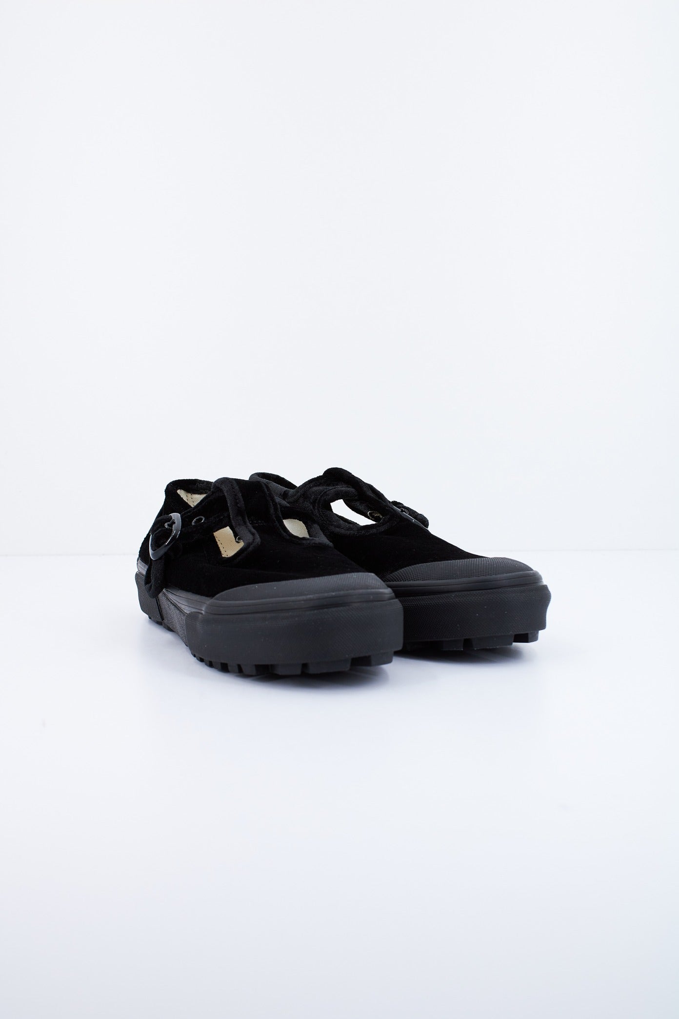 VANS STYLE en color NEGRO (2)