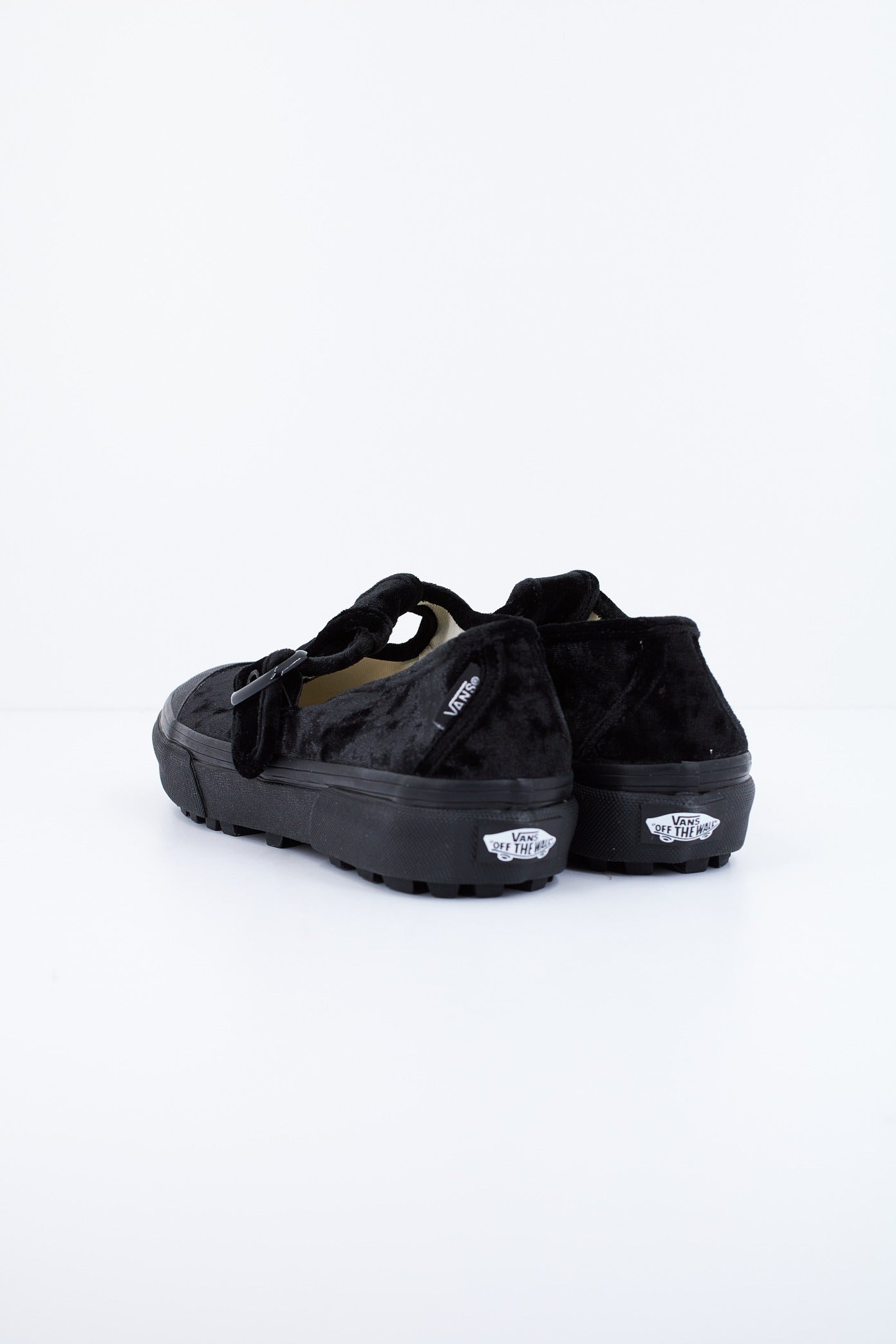 VANS STYLE en color NEGRO (3)