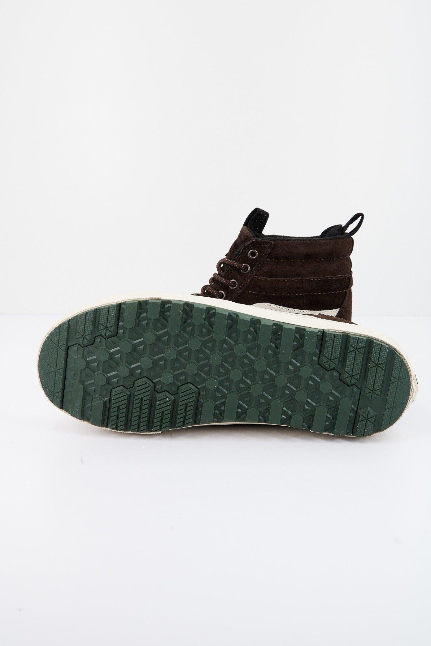 VANS SK-HI MTE- en color MARRON (4)