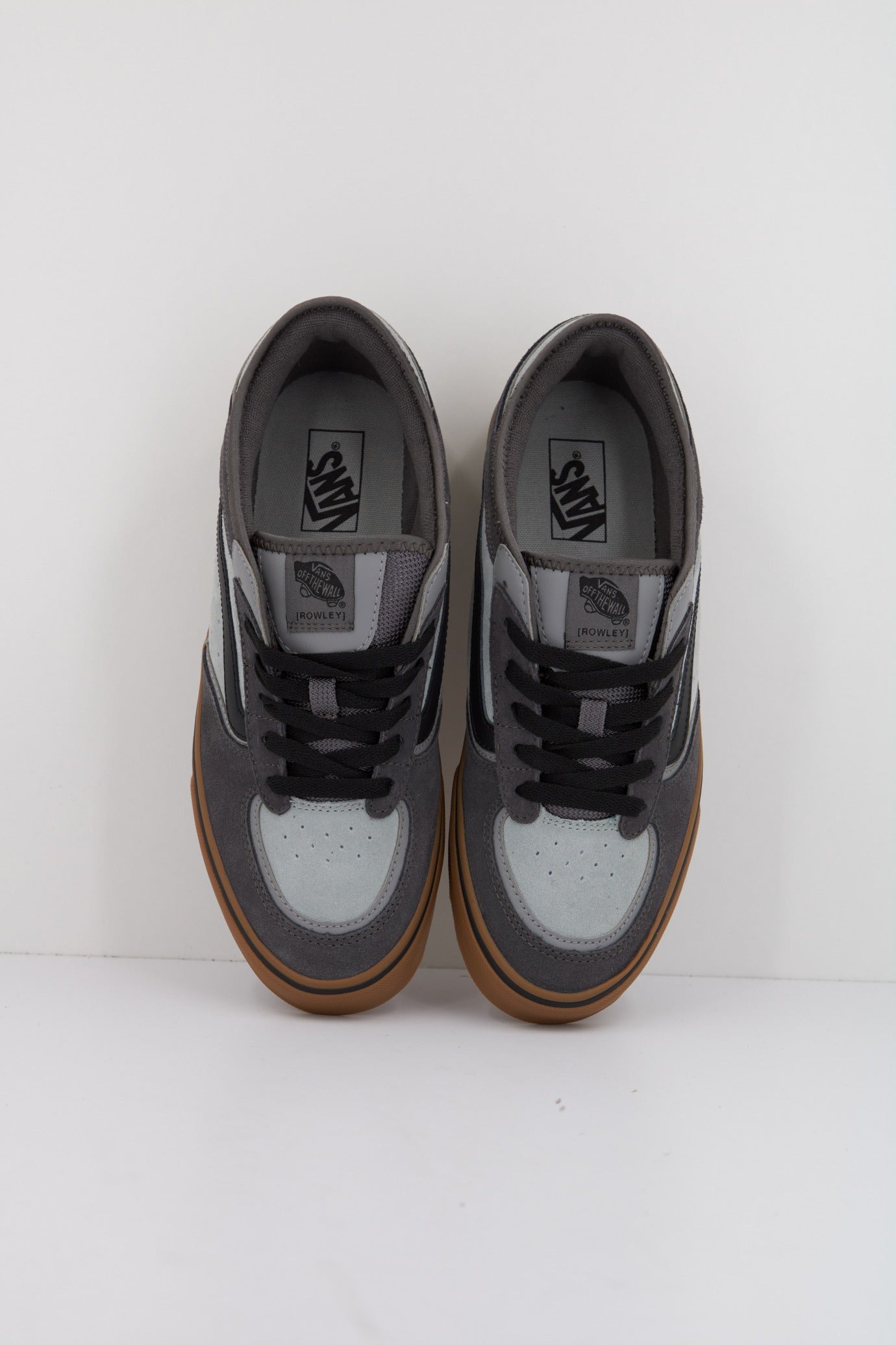 VANS ROWLEY CLASSIC en color GRIS (2)