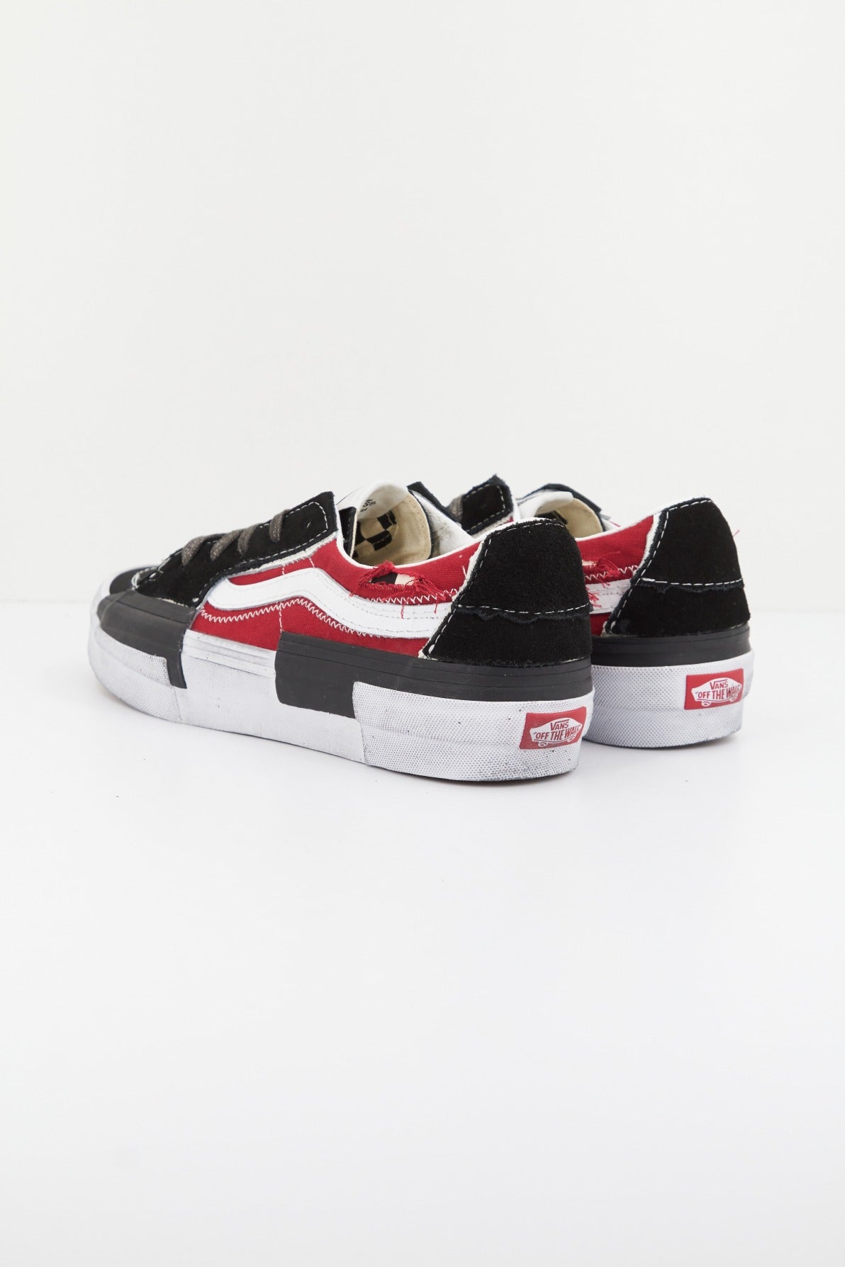 VANS SK-LOW RECONSTRUCT en color NEGRO (3)