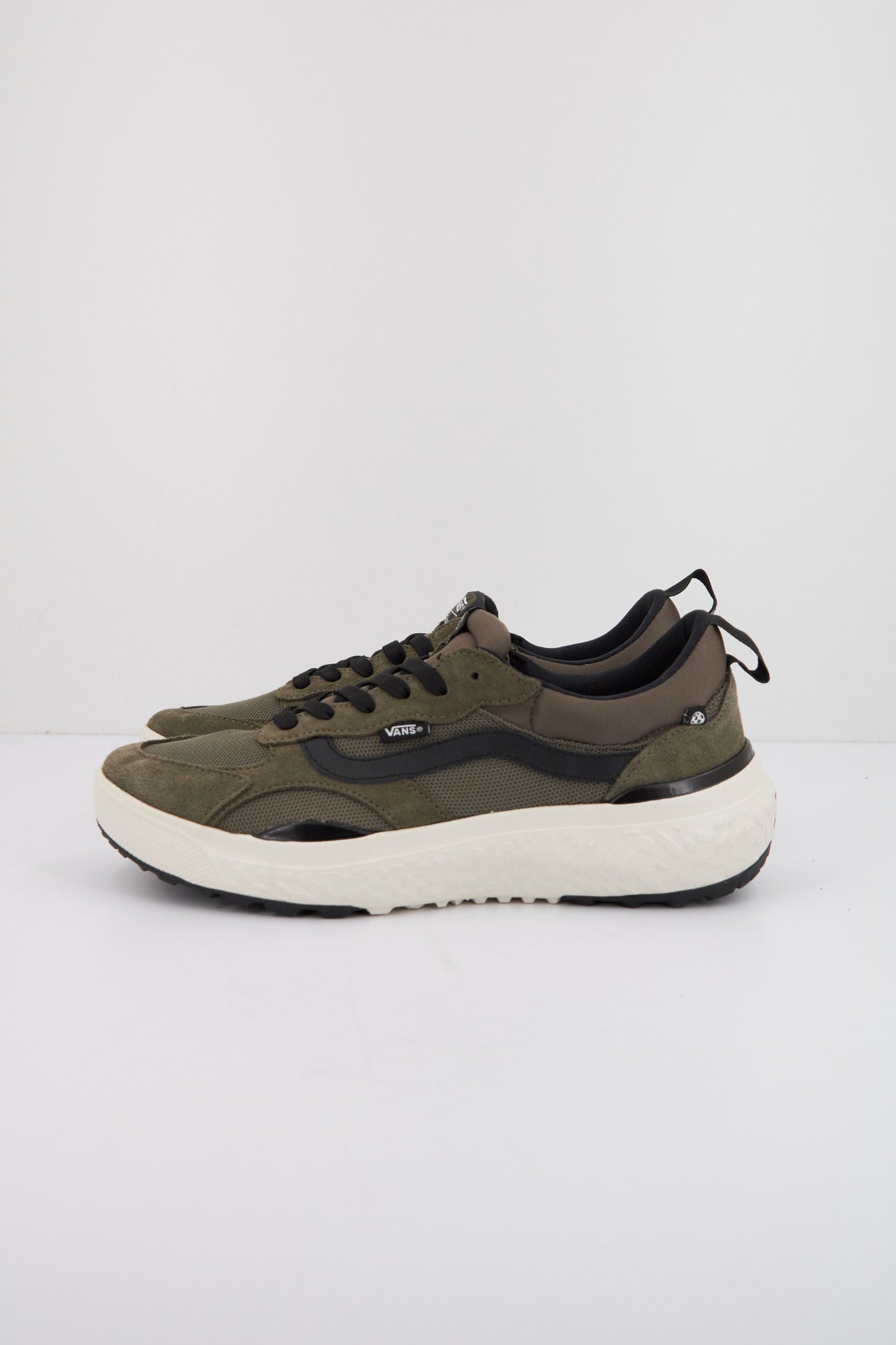 VANS ULTRARANGE NEO VR en color VERDE (1)
