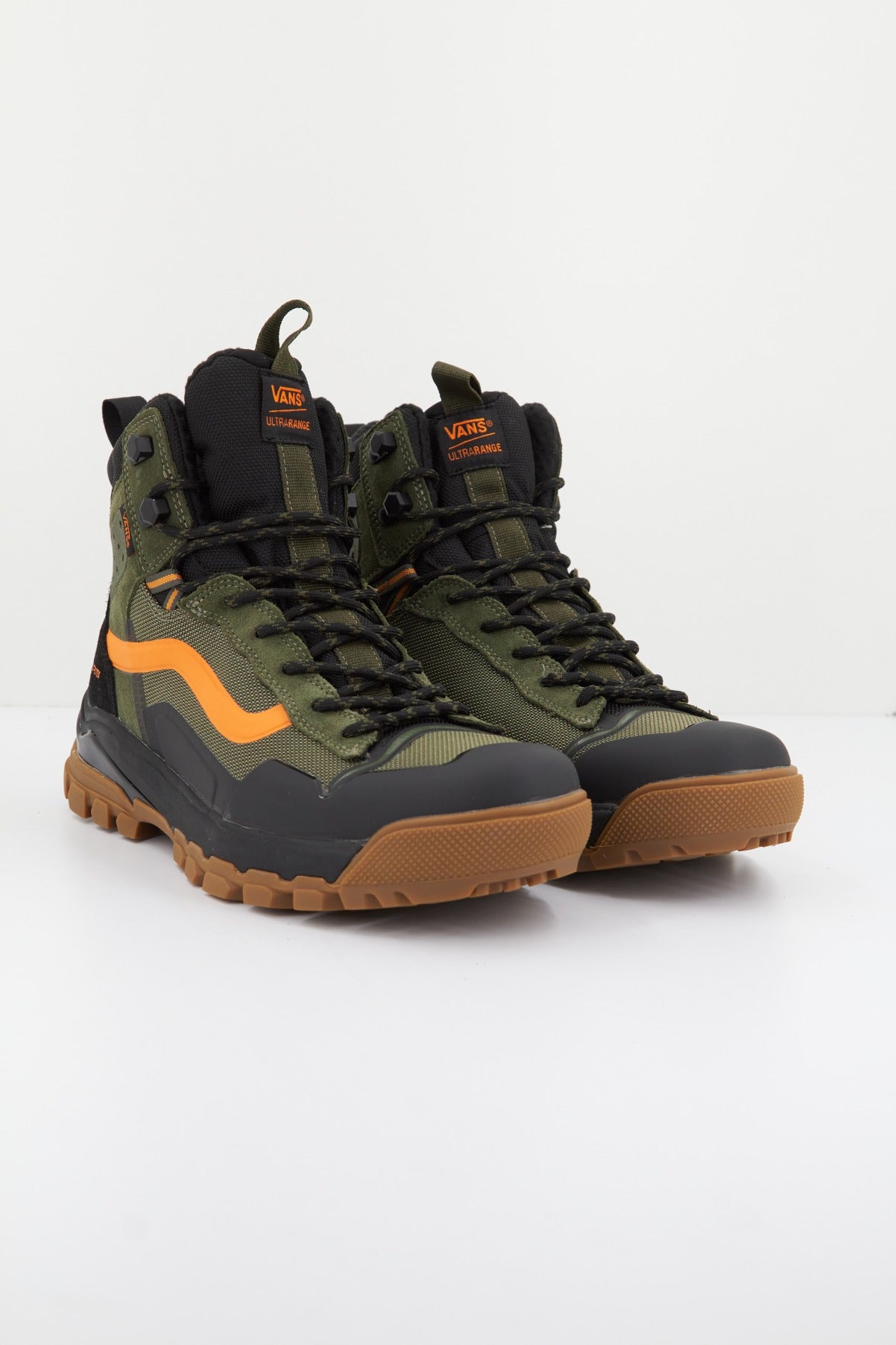 VANS ULTRARANGE EXO HI GORE en color VERDE (2)