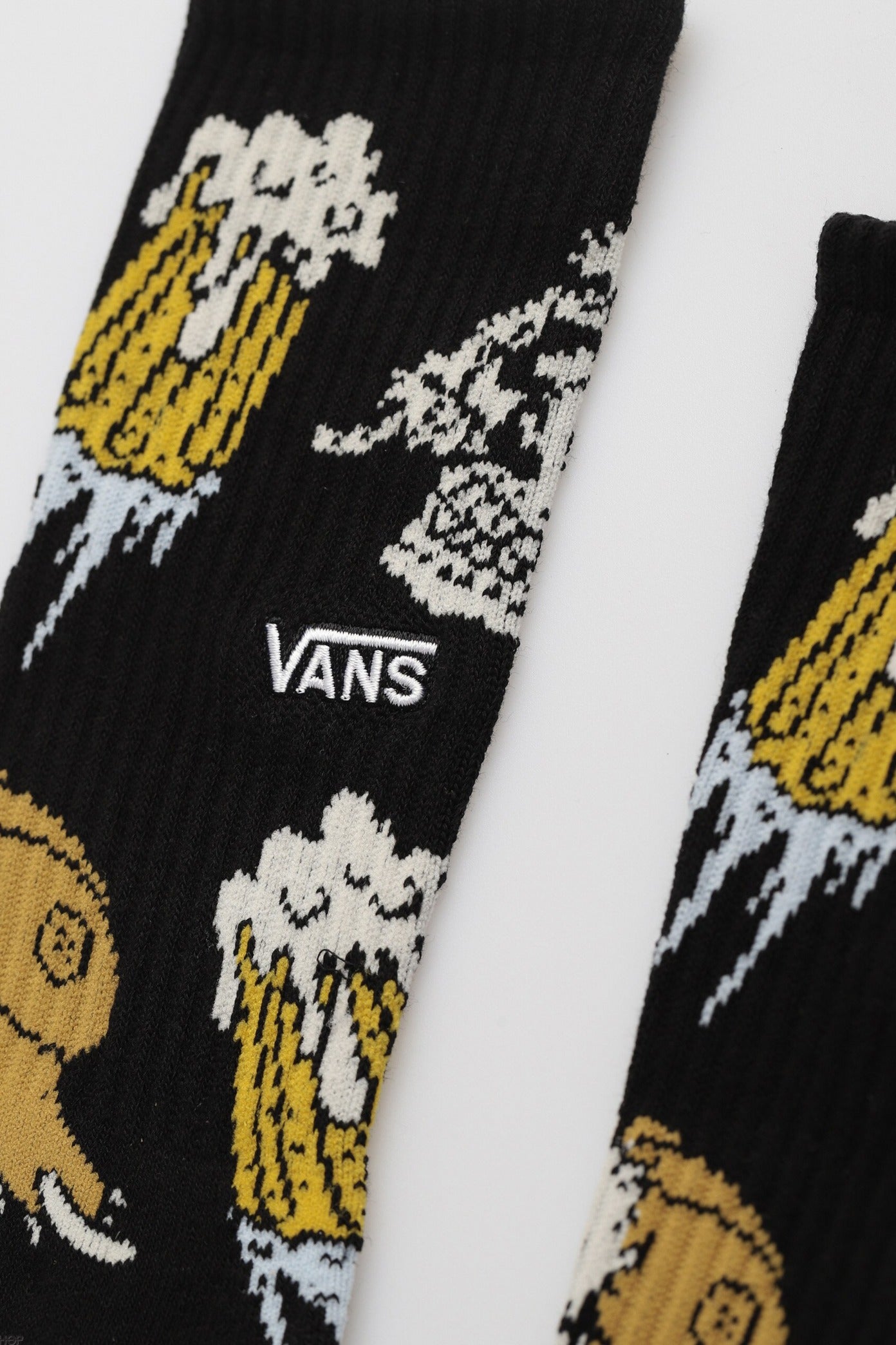 VANS OUTER LIMITS CREW en color NEGRO (1)