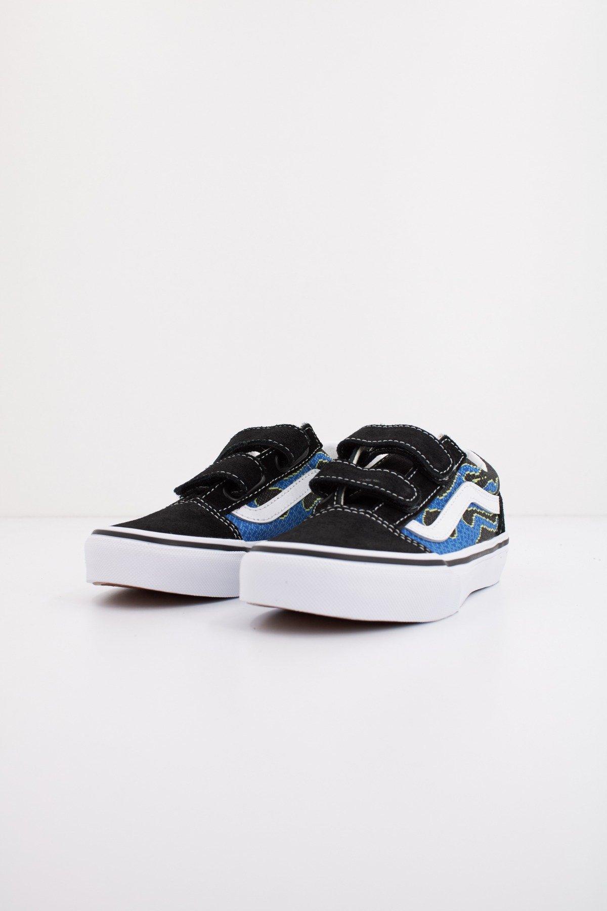 VANS OLD SKOOL V PIXEL FLAM en color NEGRO (2)