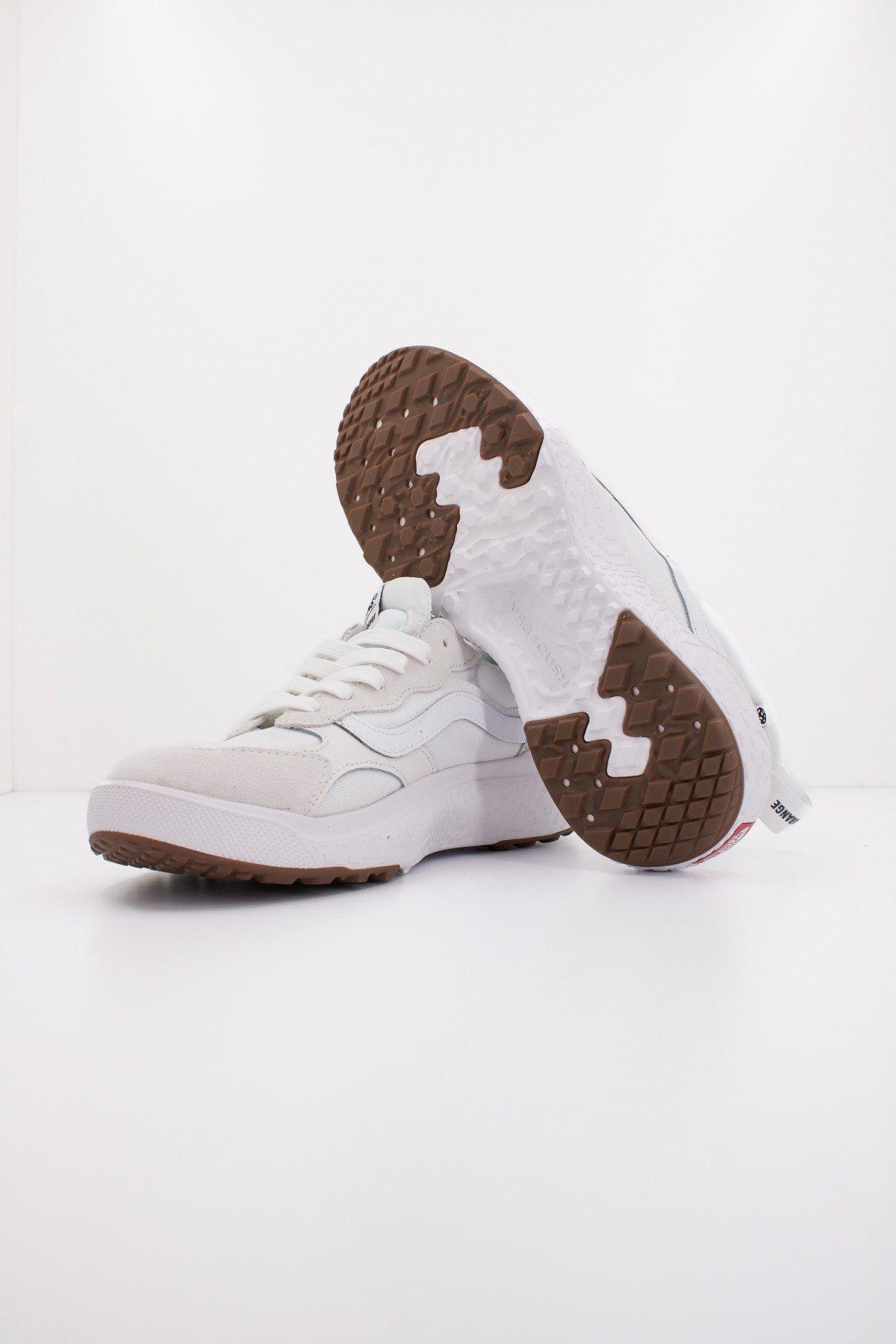 VANS ULTRARANGE NEO VR en color BLANCO (4)