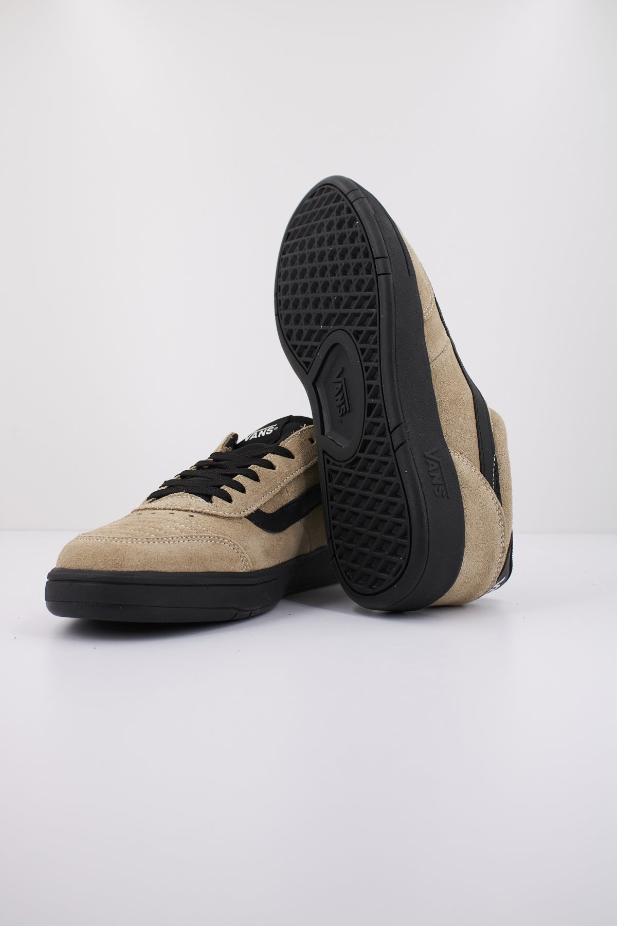 VANS CRUZE TOO CC en color BEIS (4)