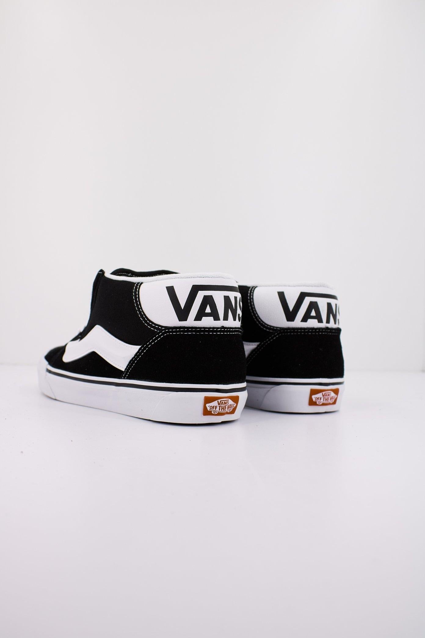 VANS KNU MID en color NEGRO (3)
