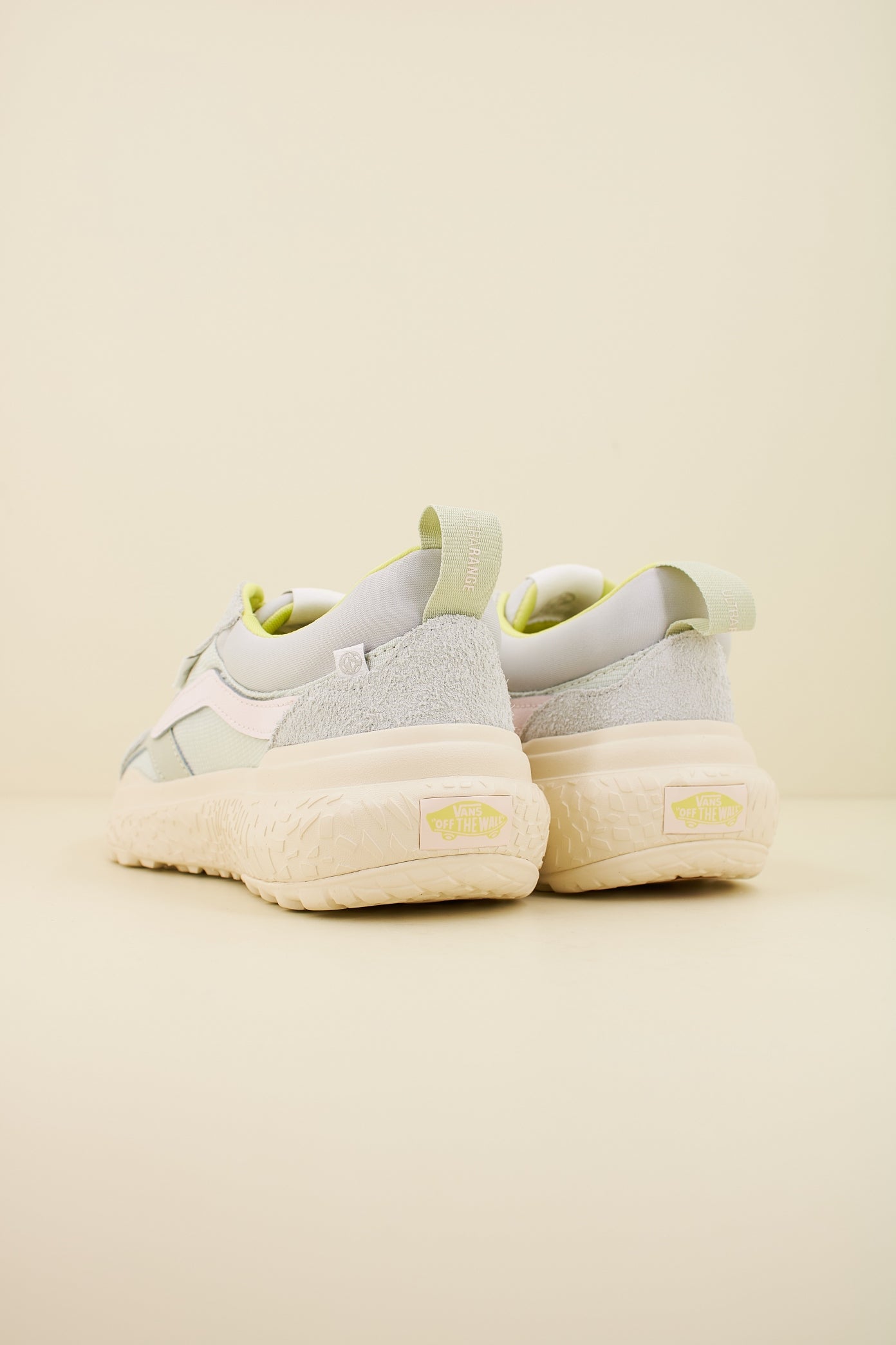 VANS ULTRARANGE NEO VR LIG en color AZUL (3)