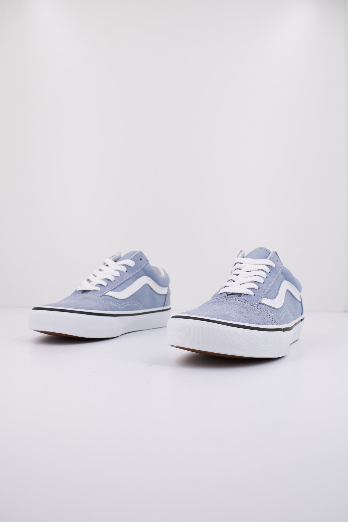 VANS OLD SKOOL en color AZUL (2)