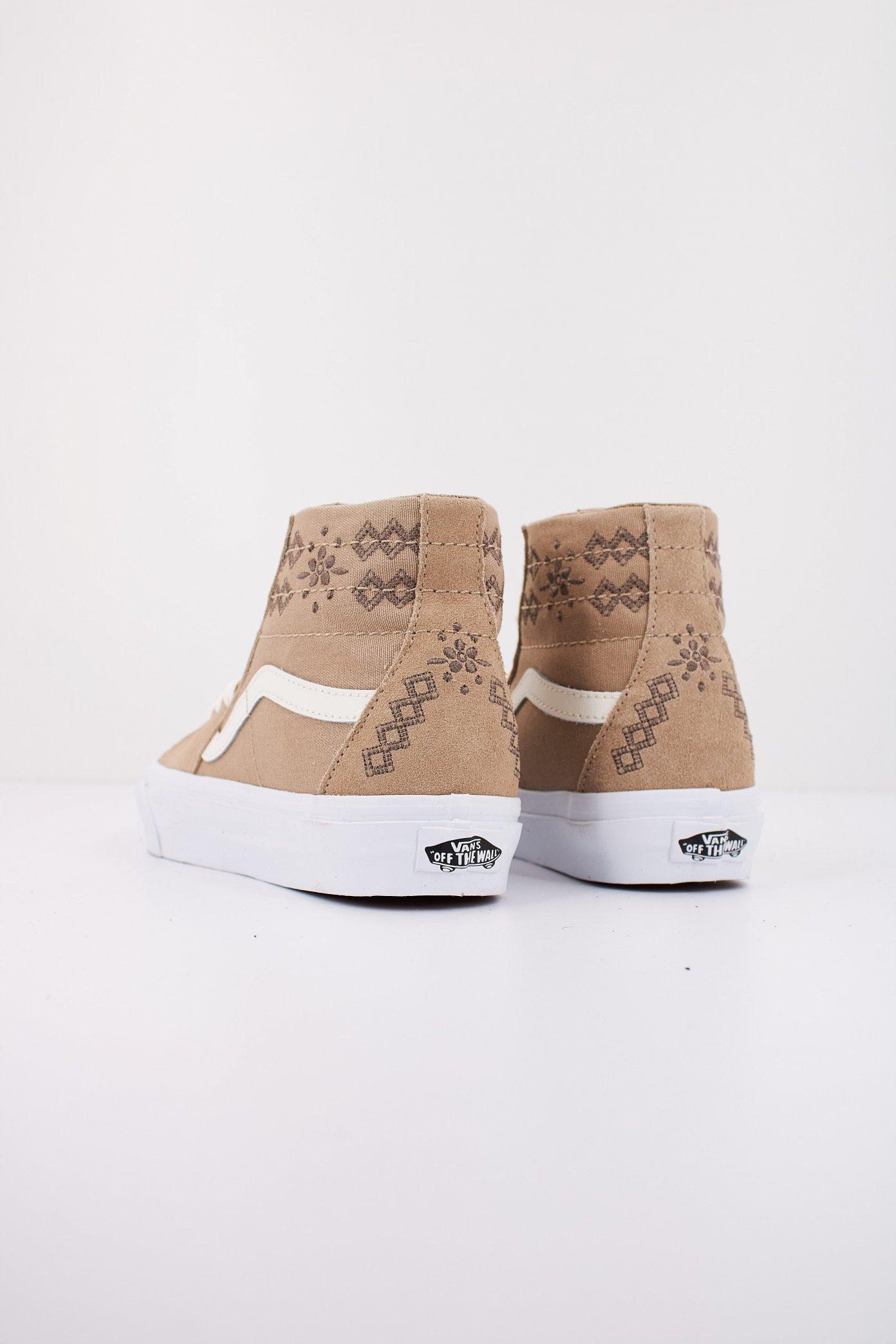 VANS SK-HI TAPERED CRAFTCO en color MARRON (3)