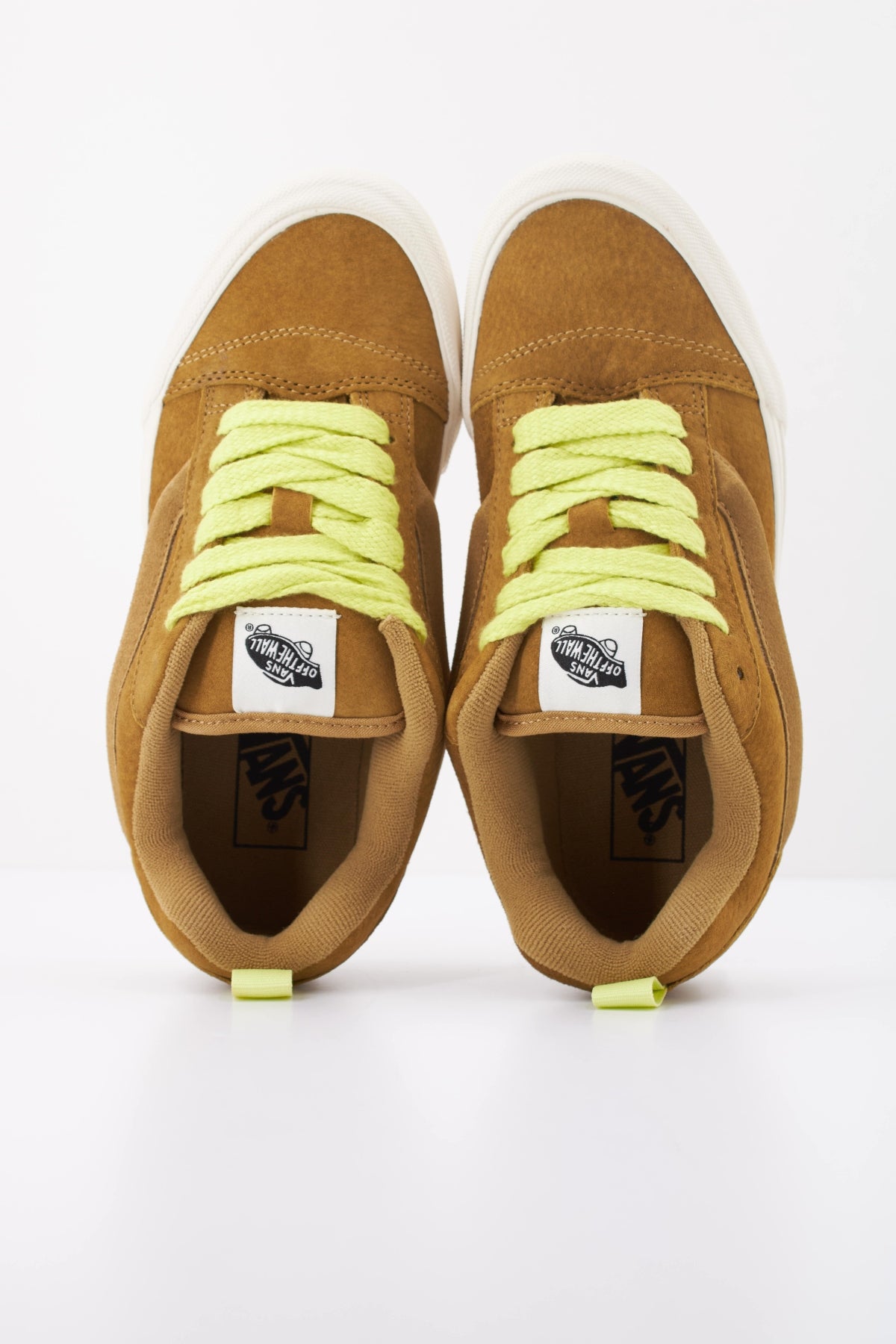 VANS KNU SKOOL en color MARRON (3)