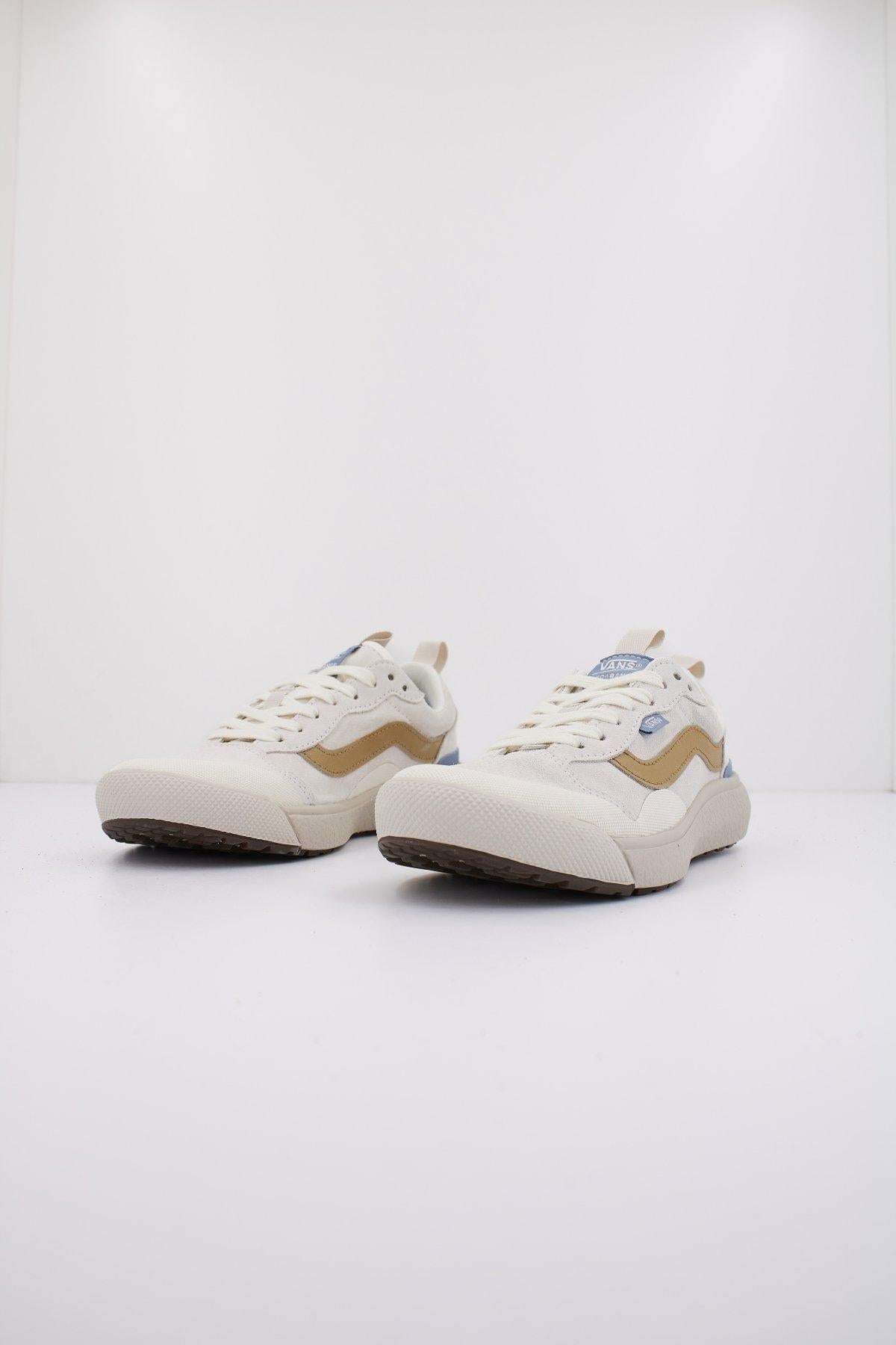 VANS ULTRARANGE EXO SE en color BLANCO (2)