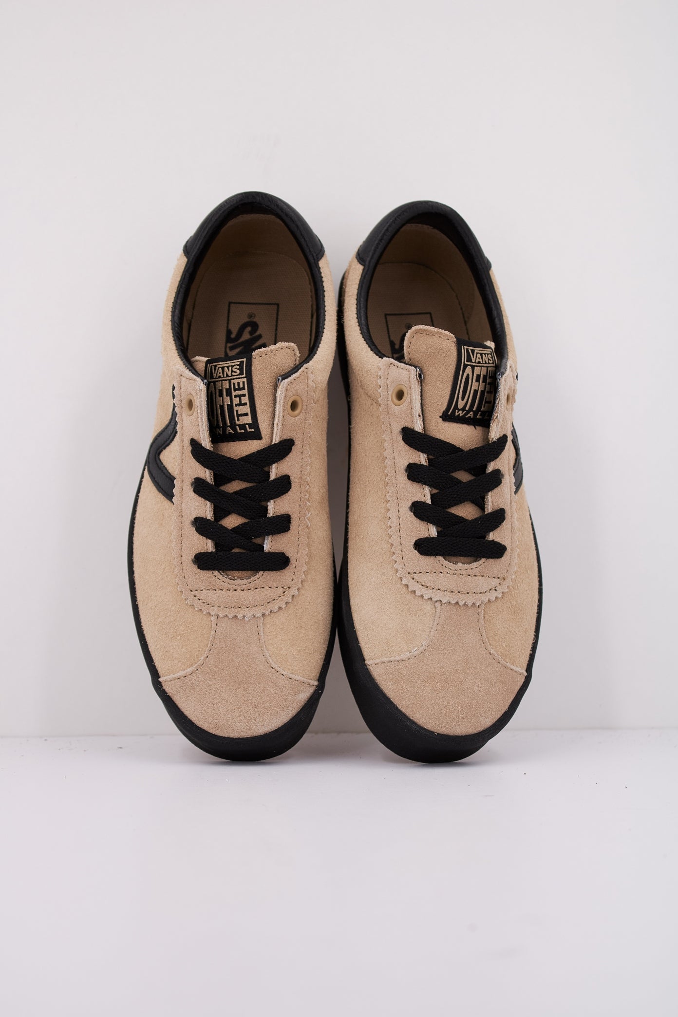 VANS SPORT LOW en color BEIS (3)