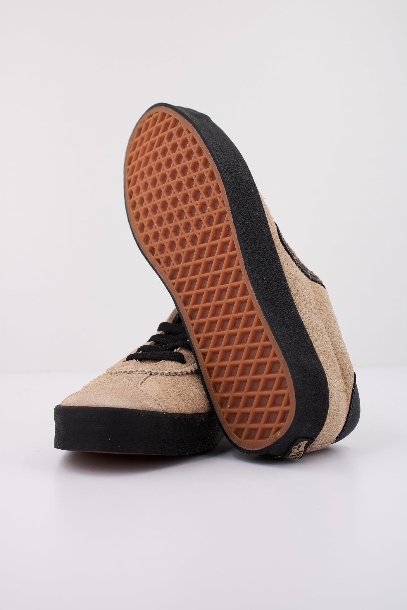 VANS SPORT LOW en color BEIS (5)