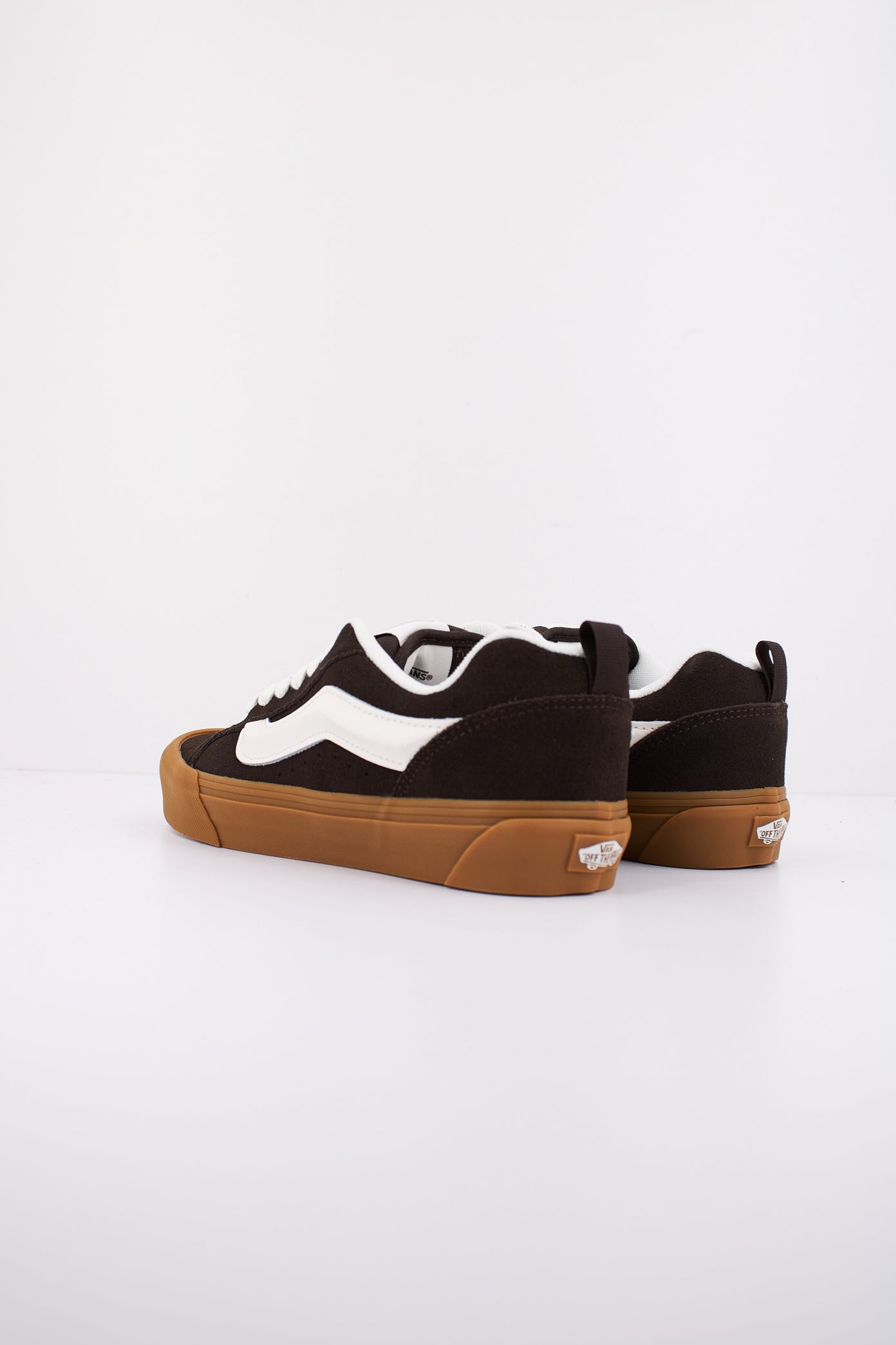 VANS KNU SKOOL en color MARRON  (4)