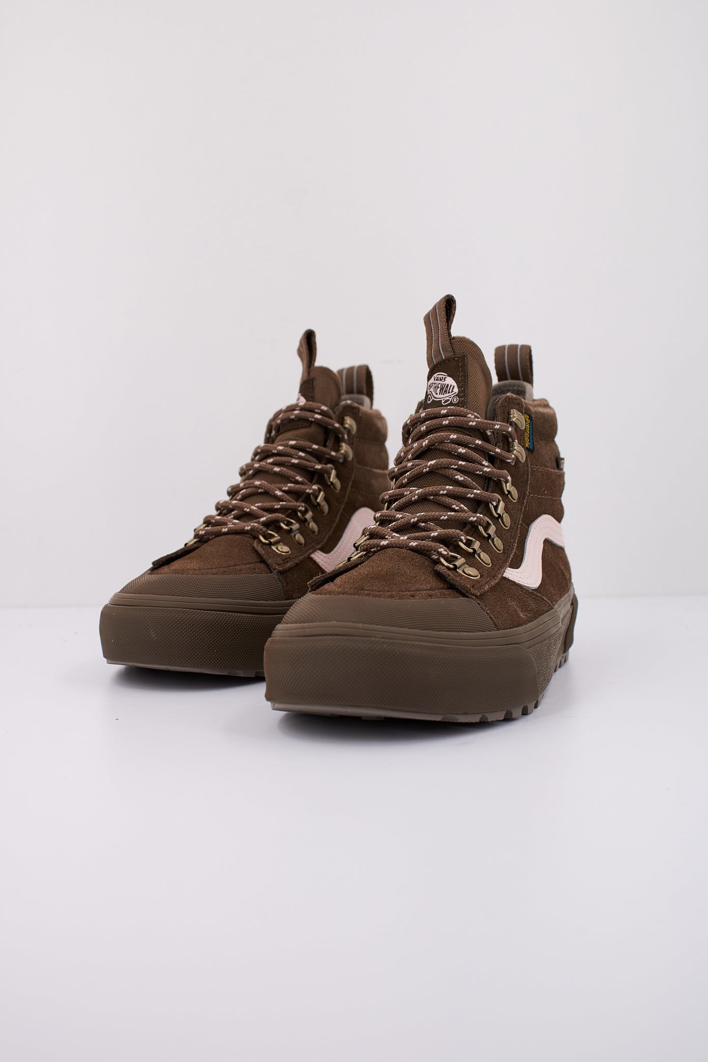 VANS MTE SK-HI DR WATERPRO en color MARRON (2)