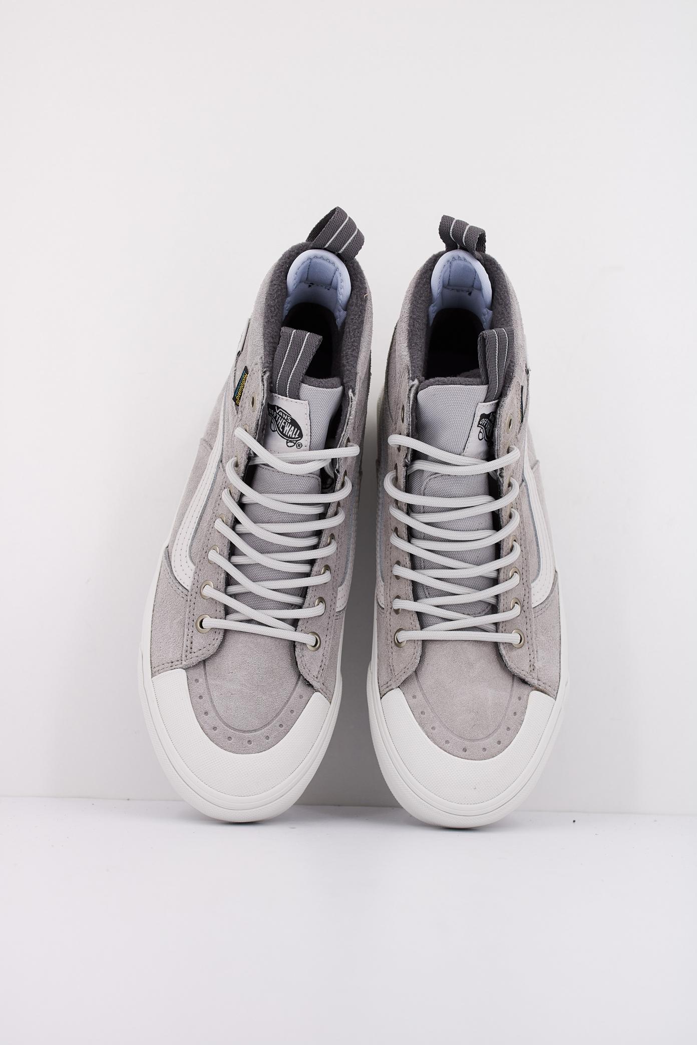 VANS MTE SK-HI WATERPROOF en color GRIS (3)