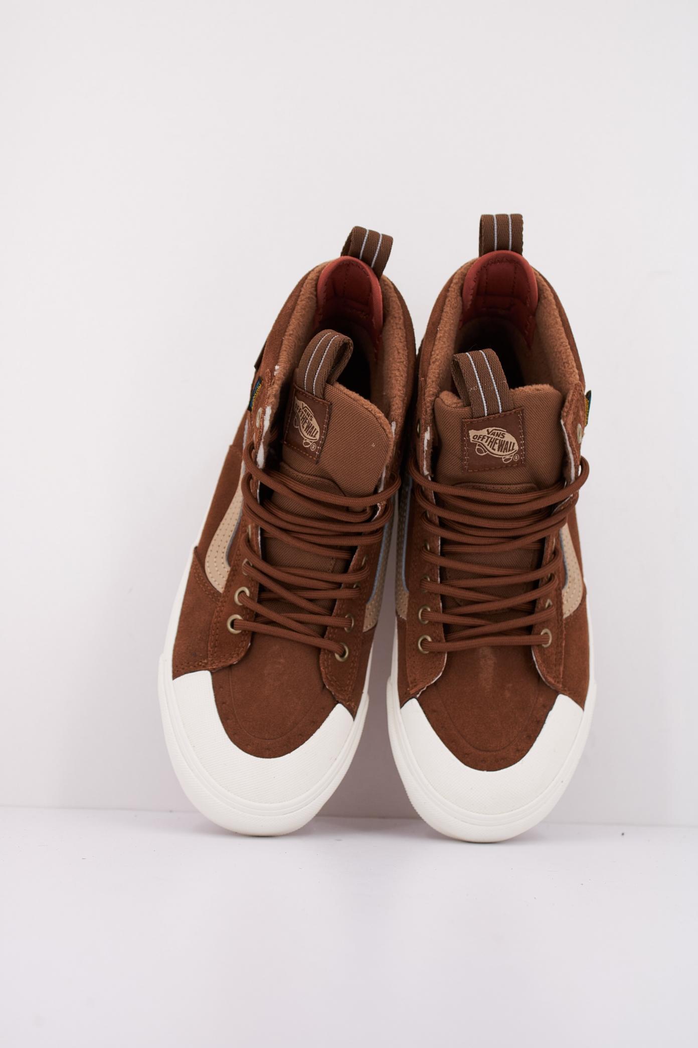VANS MTE SK-HI WATERPROOF en color MARRON (3)