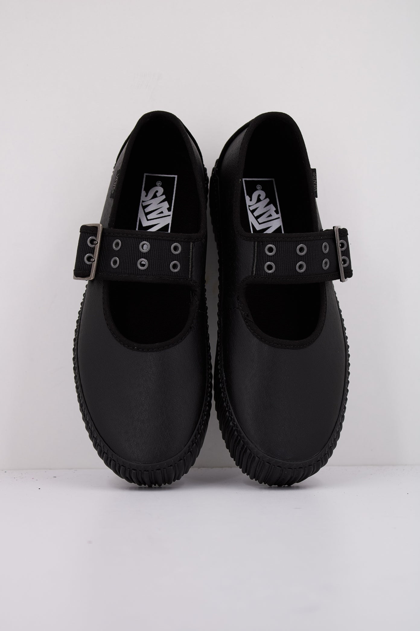 VANS MARY JANE CREEPER en color NEGRO (3)