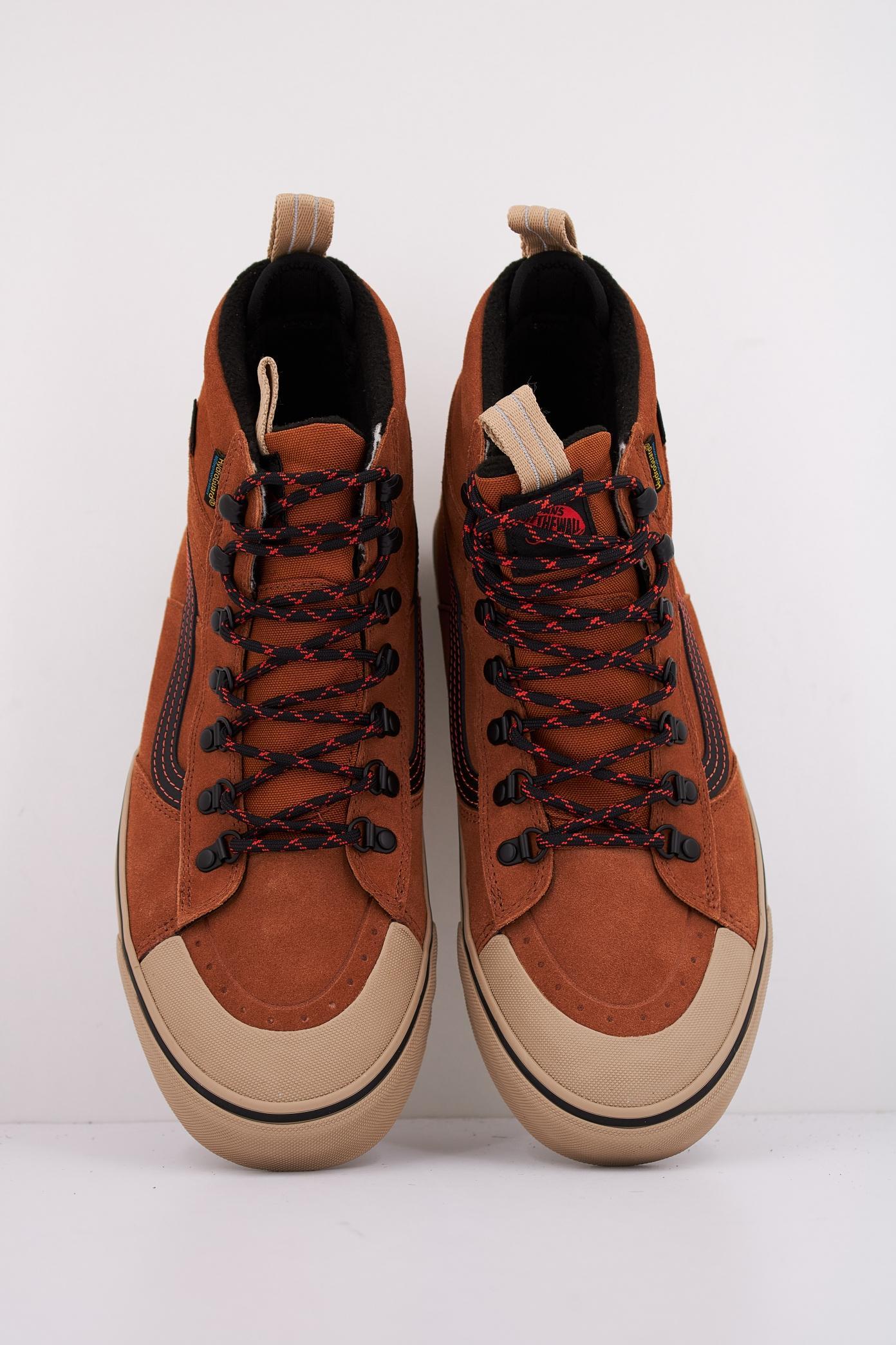 VANS MTE SK-HI DR WATERPROOF en color MARRON (3)