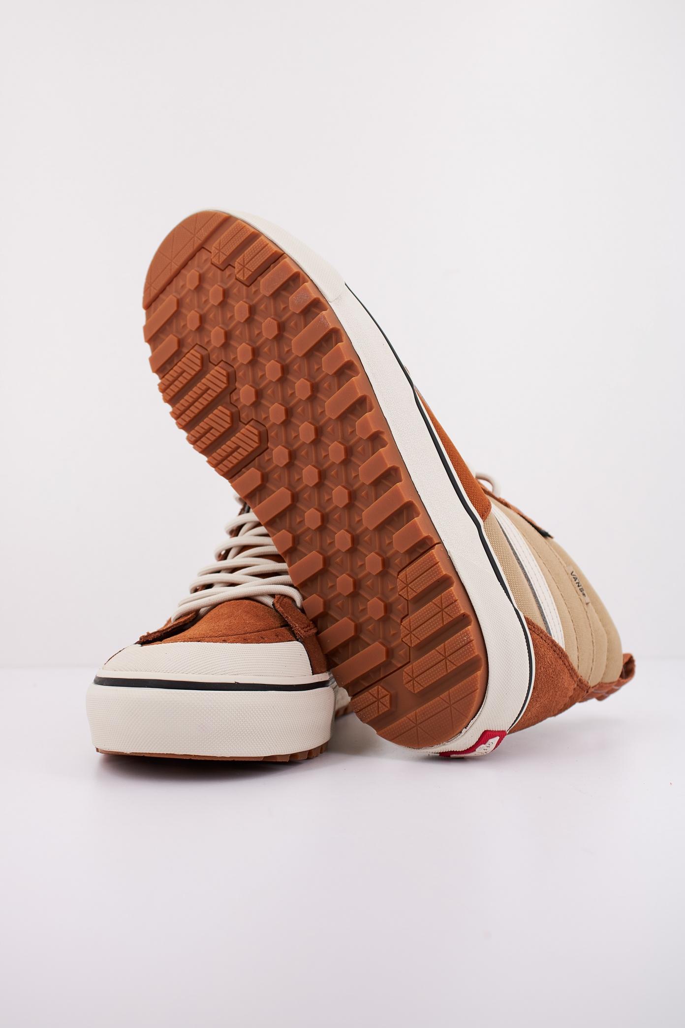 VANS MTE SK-HI WATERPROOF en color MARRON (5)