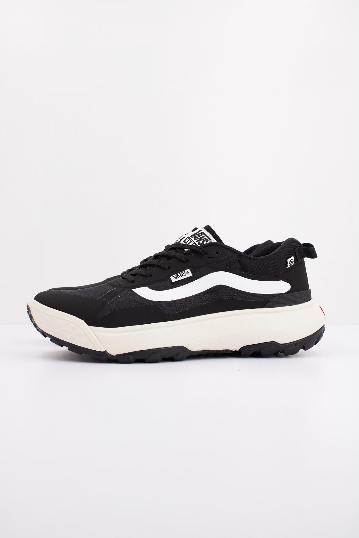 VANS MTE CROSSPATH en color NEGRO (1)